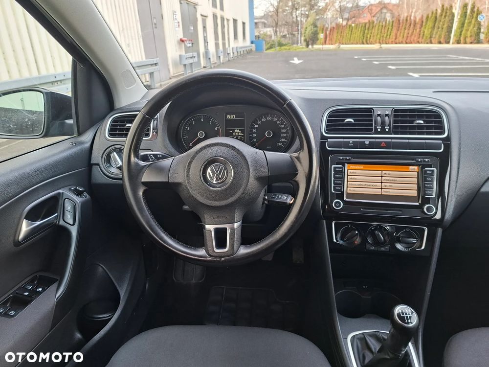Volkswagen Polo - 14