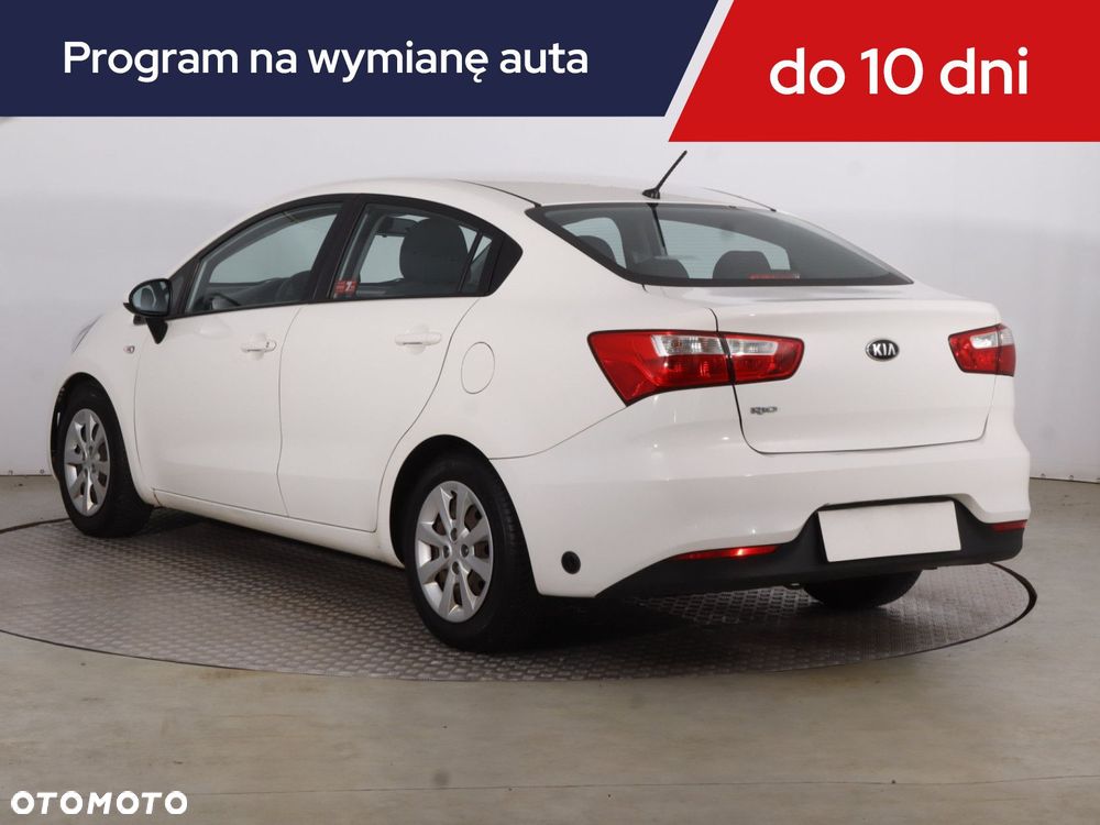 Kia Rio - 6