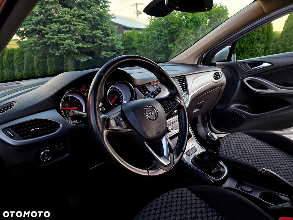 Opel Astra 1.6 CDTI Elite - 28