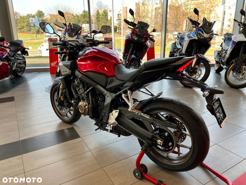 Honda CB - 4