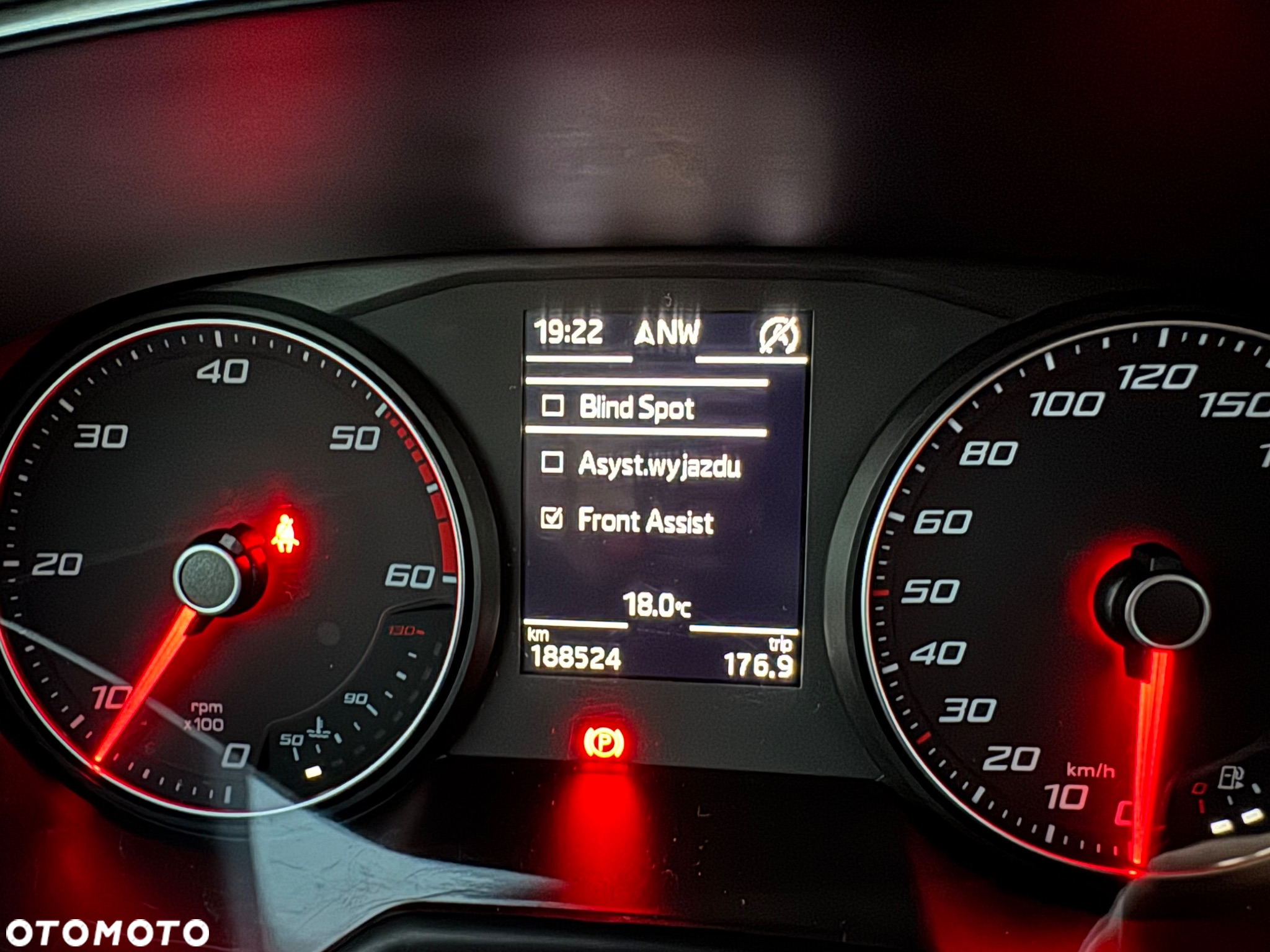 Seat Arona 1.6 TDI XCELLENCE - 22