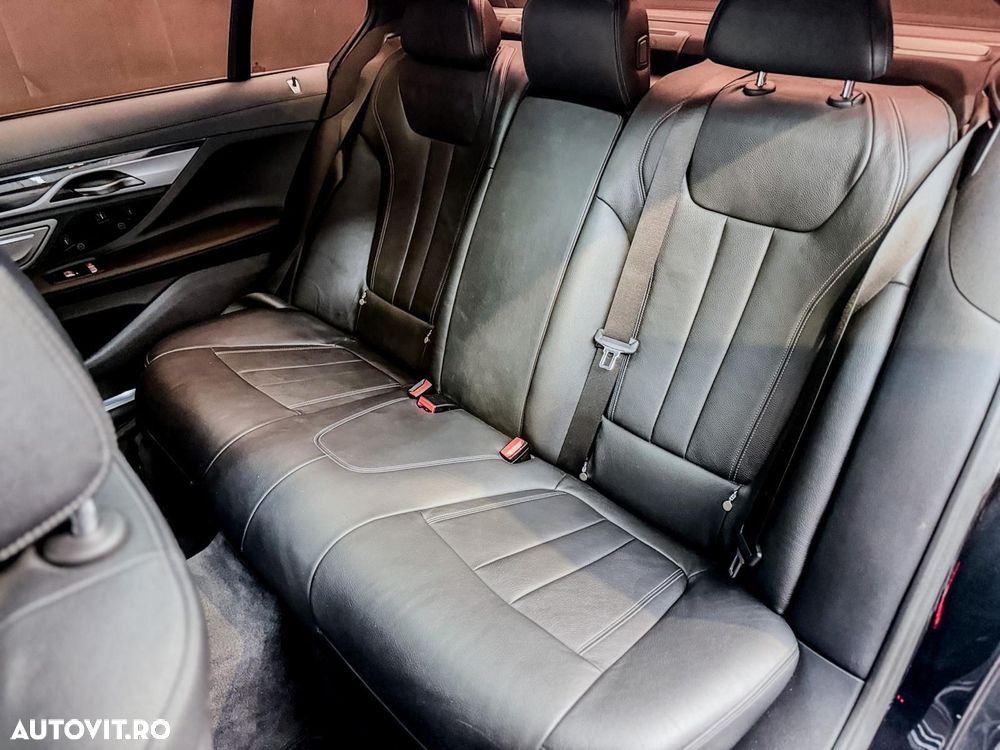 BMW Seria 7 740Li - 21