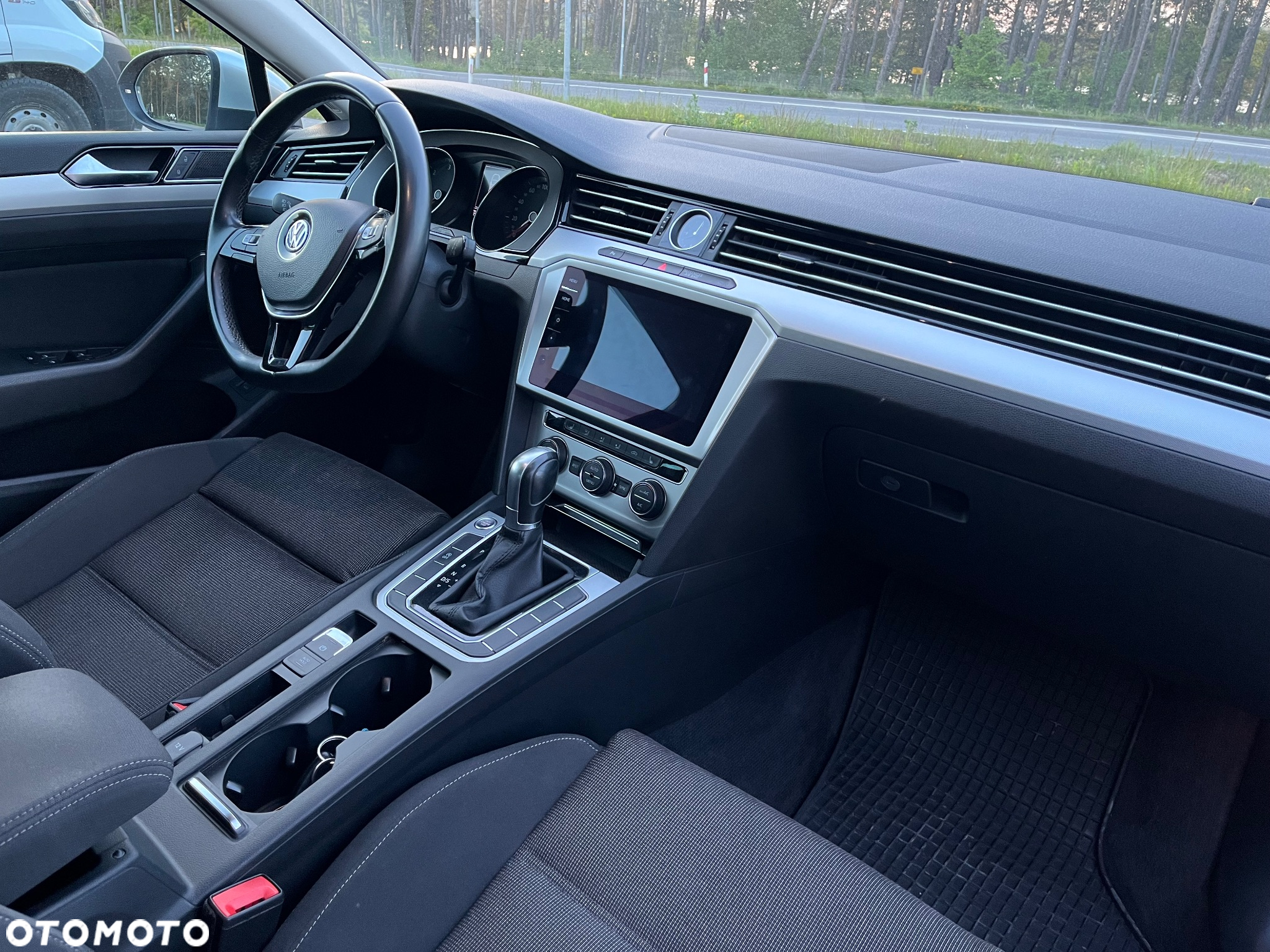 Volkswagen Passat 2.0 TDI BMT Comfortline DSG - 11