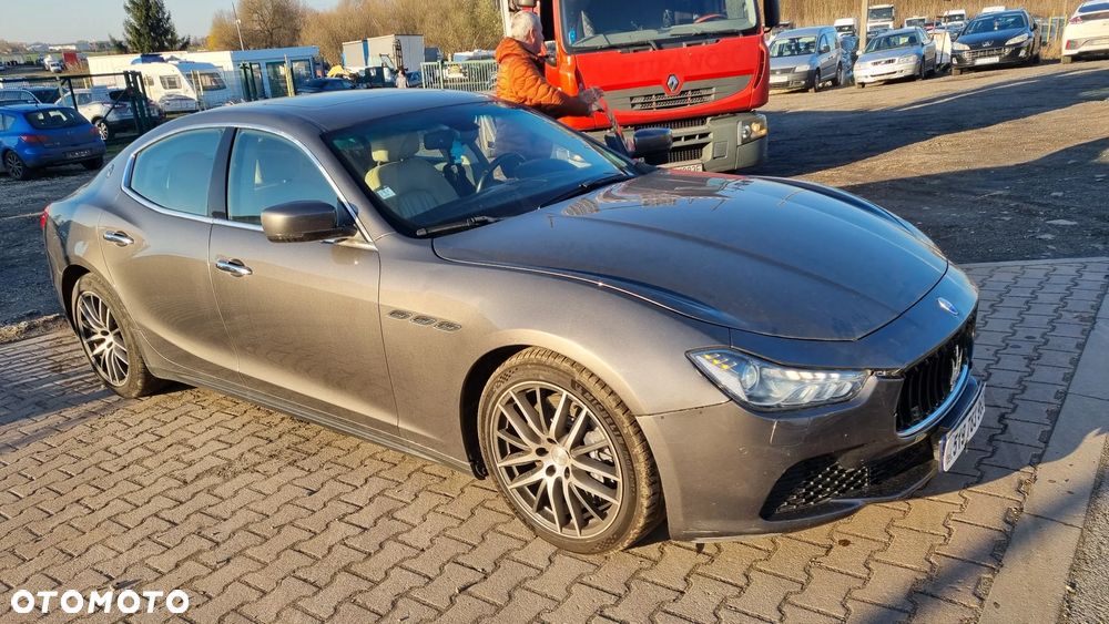 Maserati Ghibli - 15