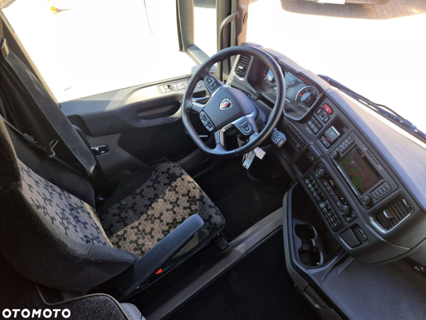 Scania R460A4x2NA Nowe Opony Dunlop - 21