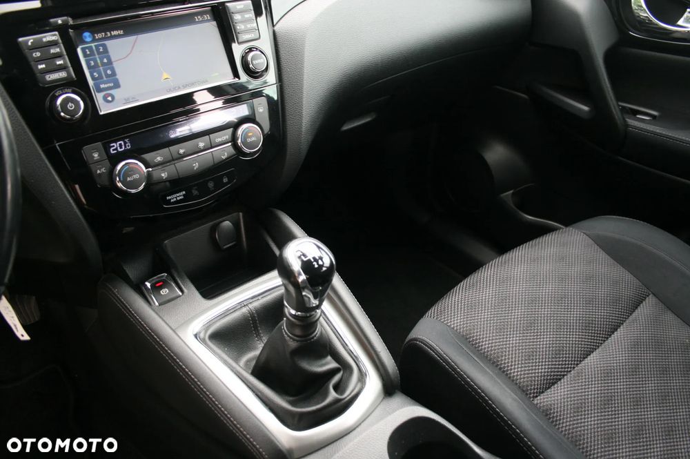 Nissan Qashqai 1.2 DIG-T Acenta - 16