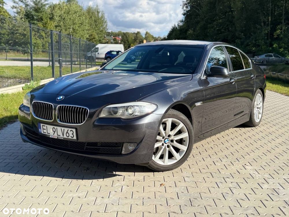 BMW Seria 5 2011 photo 3