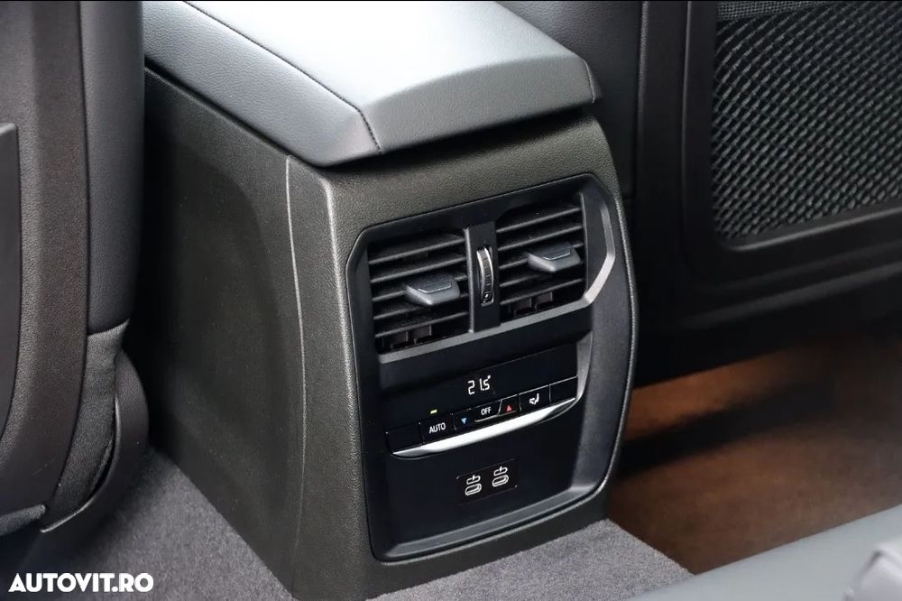 BMW Seria 3 320i Aut. Edition M Sport Shadow - 19