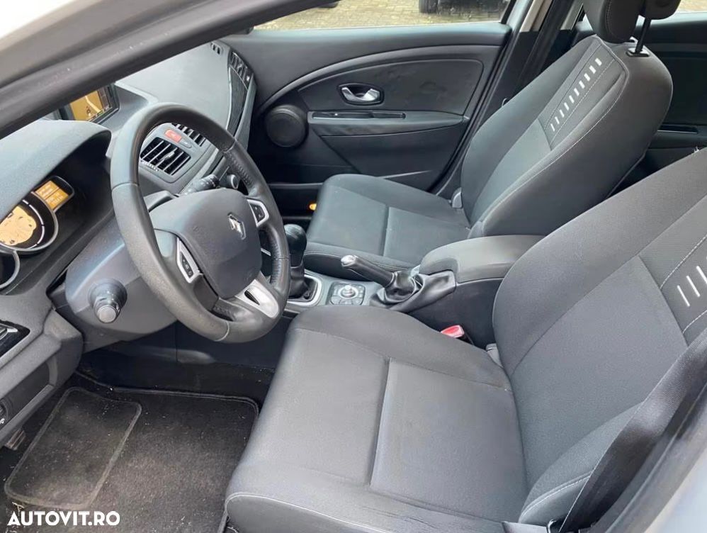 Renault Megane dCi 90 FAP Expression - 5