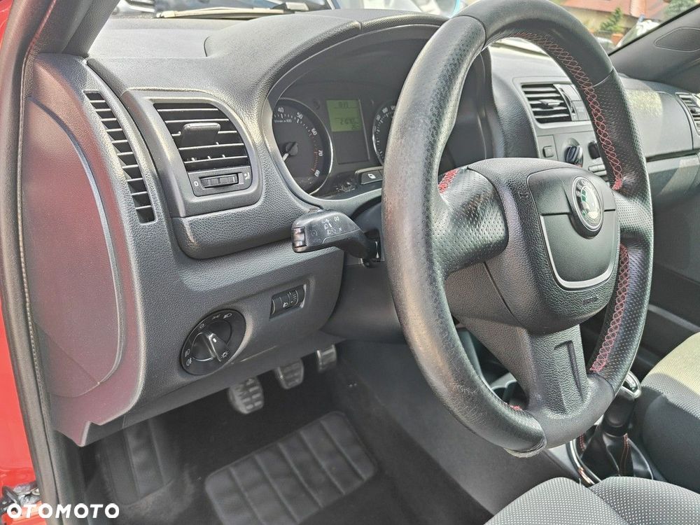 Skoda Fabia - 10