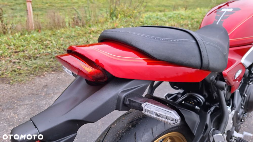 Kawasaki Z 650 RS - 12