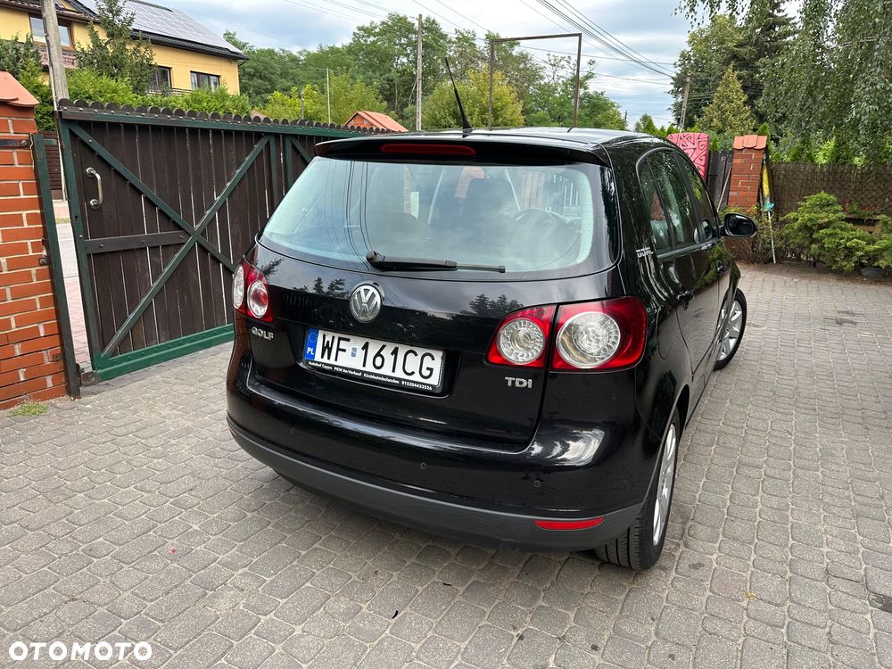 Volkswagen Golf Plus - 8
