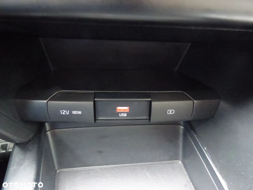 Kia Ceed - 22