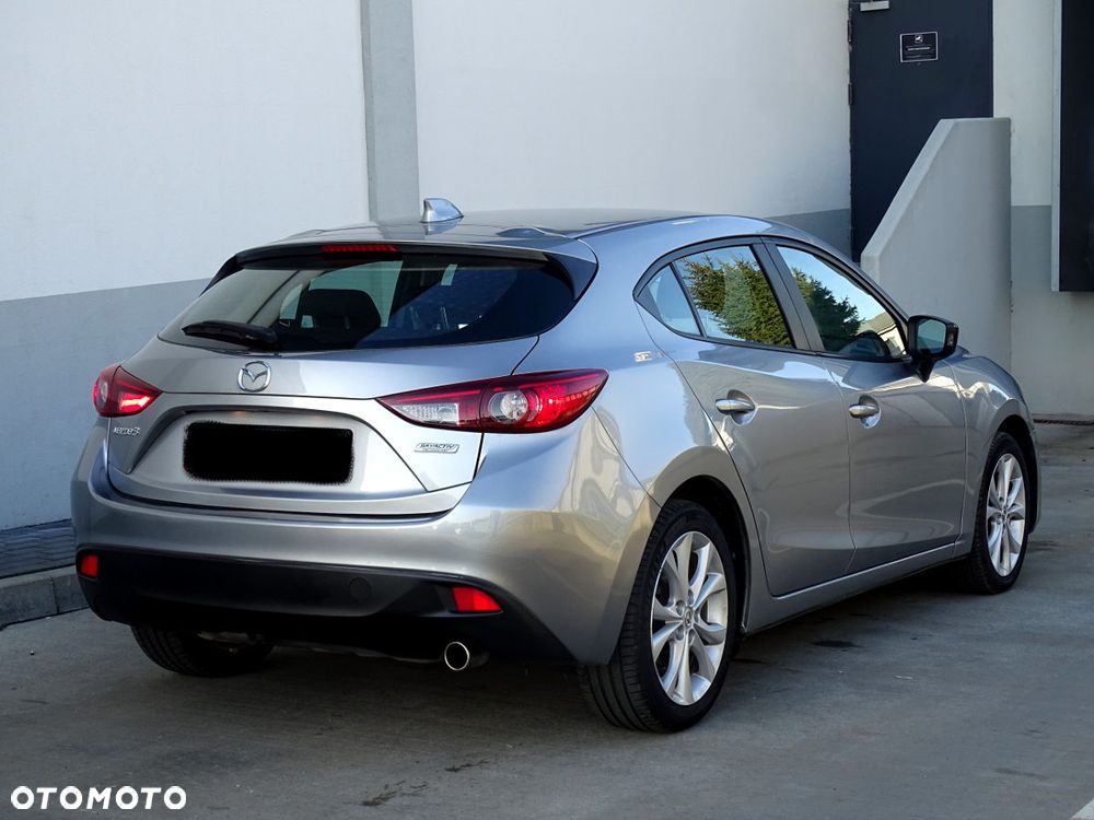 Mazda 3 - 6