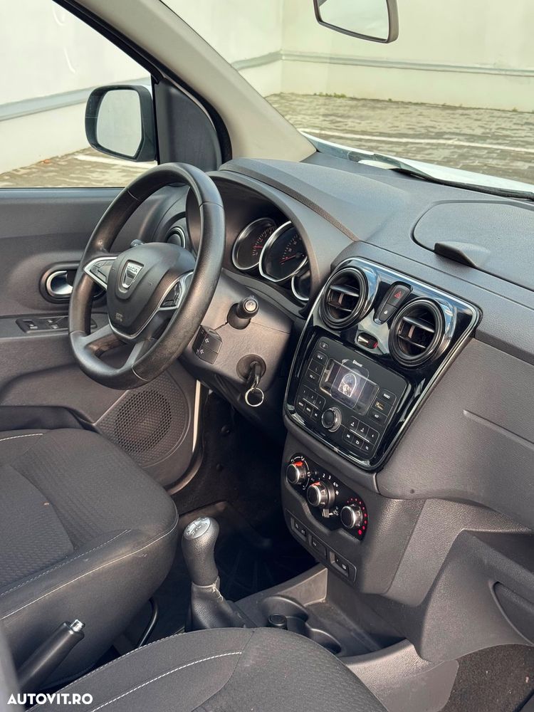 Dacia Lodgy 1.5 dCi Stepway - 20