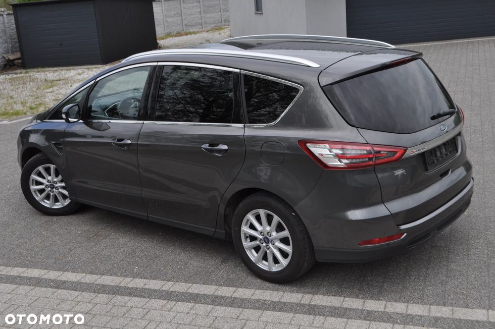 Ford S-Max 2.0 TDCi Titanium - 4