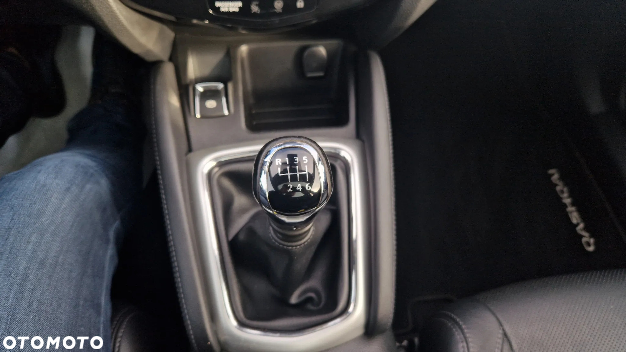 Nissan Qashqai 1.2 DIG-T Tekna EU6 - 17