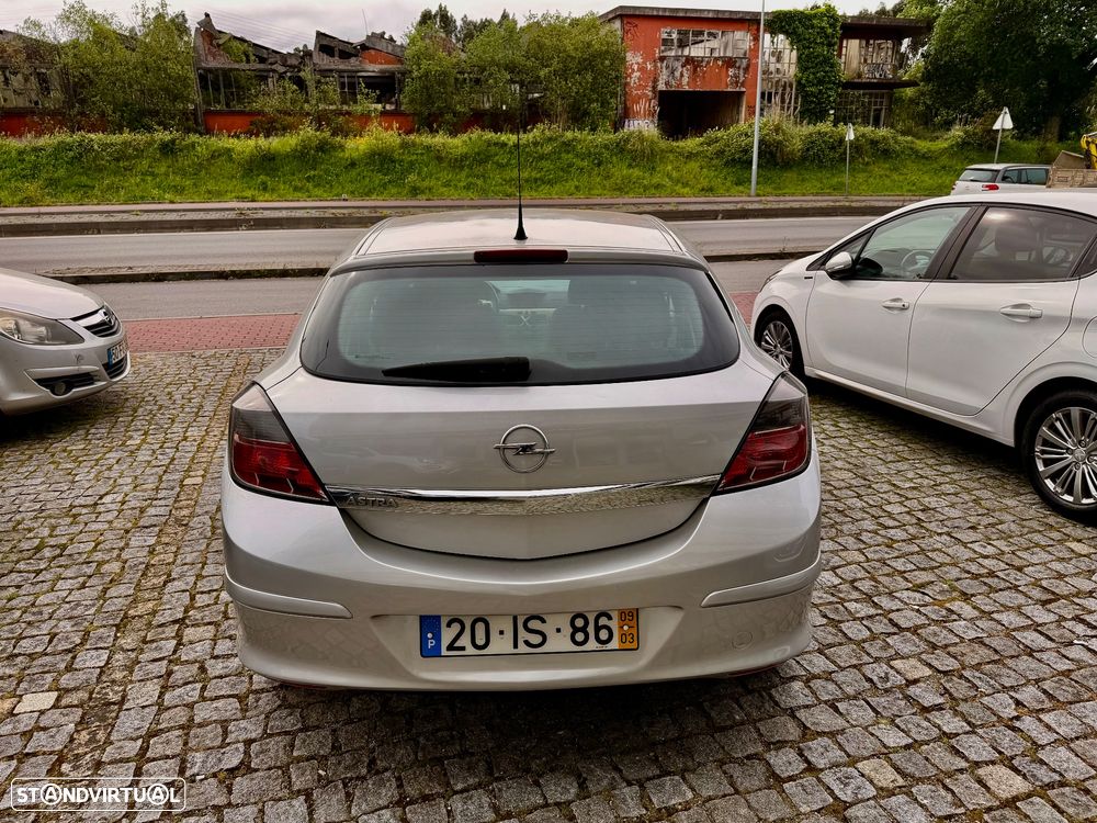 Opel Astra GTC 1.3 CDTI - 5