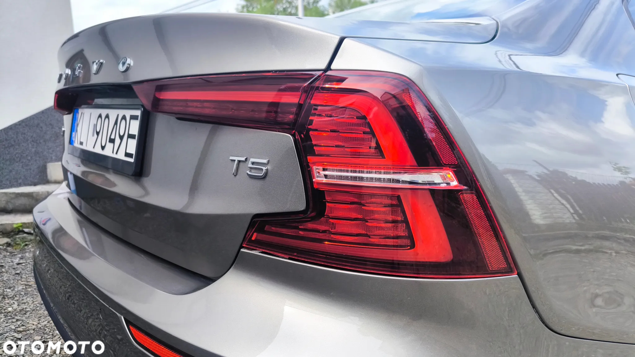 Volvo S60 T5 Momentum Pro - 13