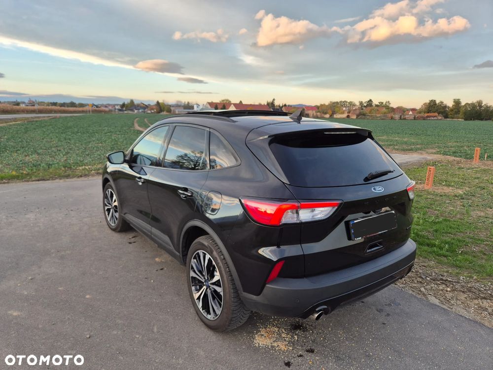 Ford Kuga - 6
