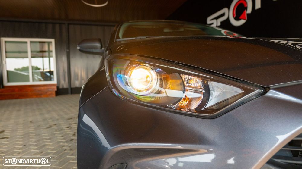 Toyota Yaris 1.5 HDF Comfort - 4