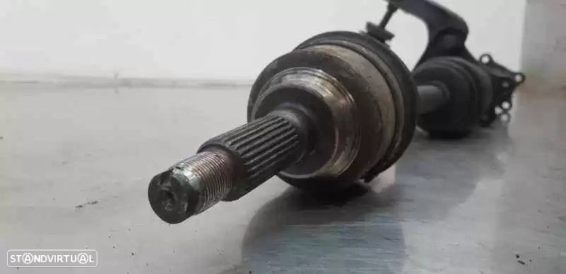 TRANSMISSÃO CENTRAL KIA SORENTO I 2004 -532103E700 - 2