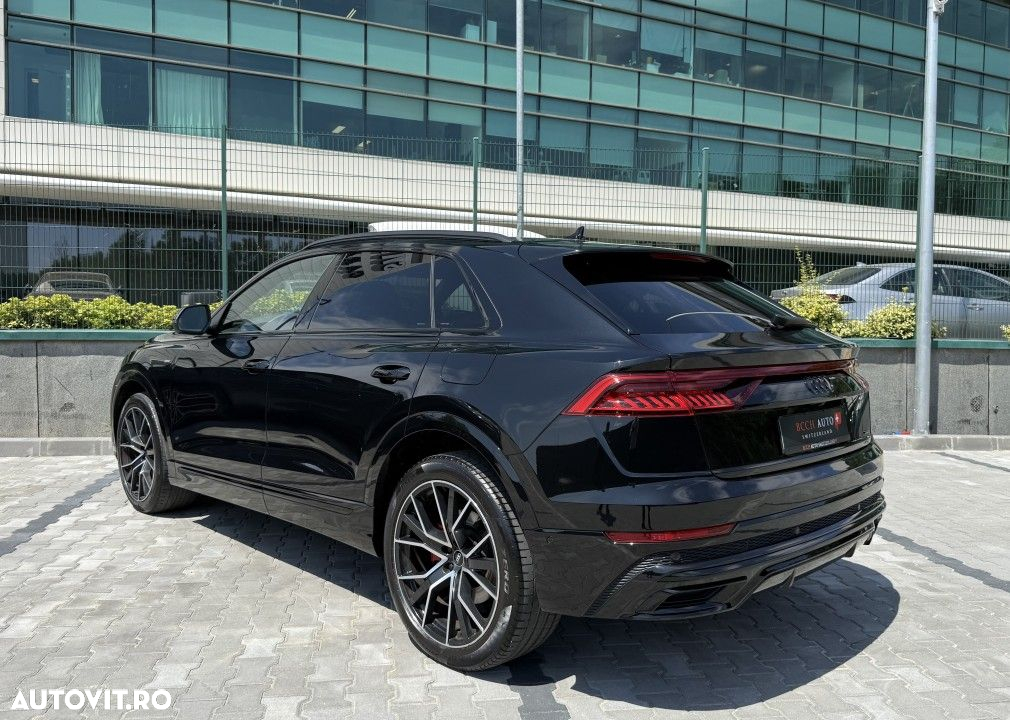 Audi Q8 60 TFSIe quattro tiptronic - 6