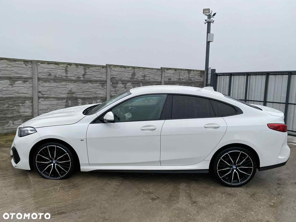 BMW Seria 2 218i M Sport - 31