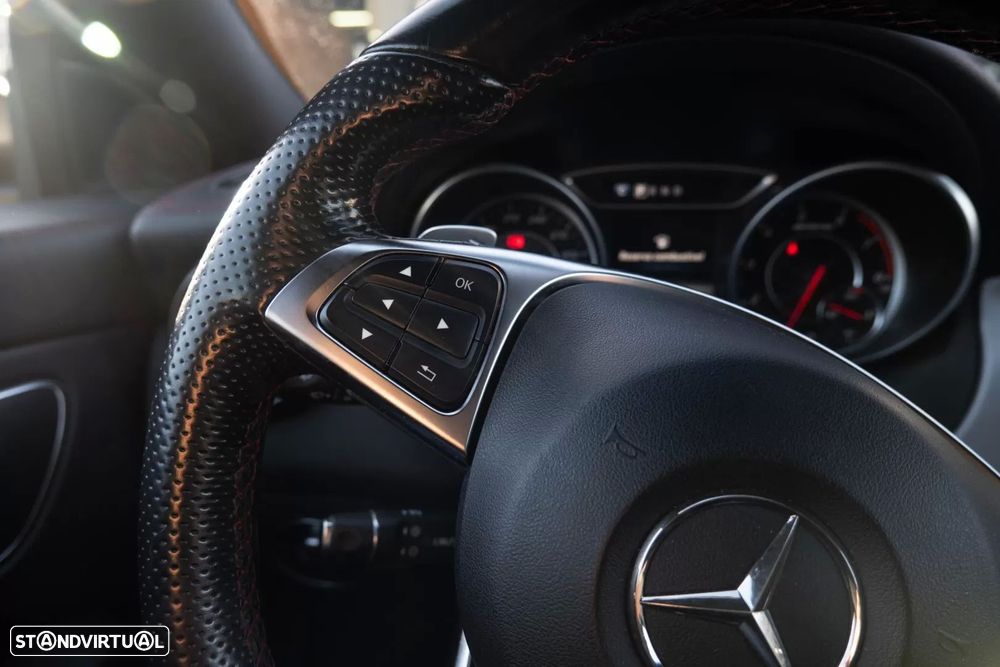 Mercedes-Benz CLA 45 AMG 4-Matic - 24