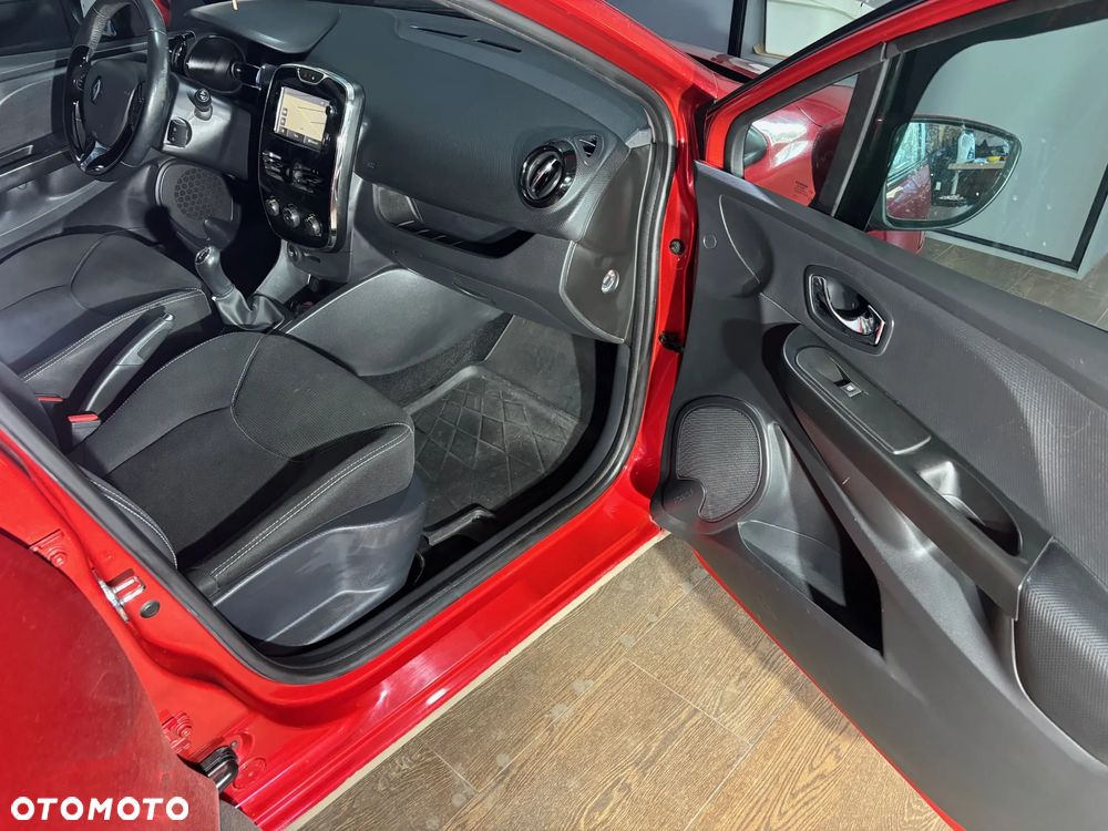 Renault Clio 1.2 16V Life - 6