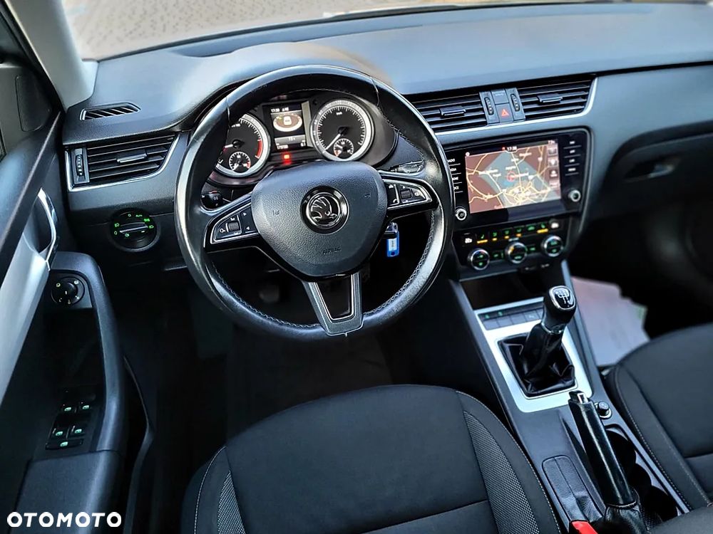 Skoda Octavia 1.6 TDI Ambition - 11