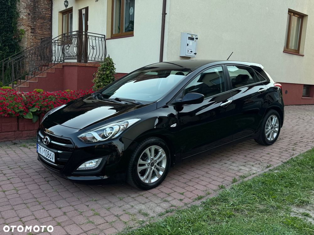 Hyundai i30 1.4 Passion - 1