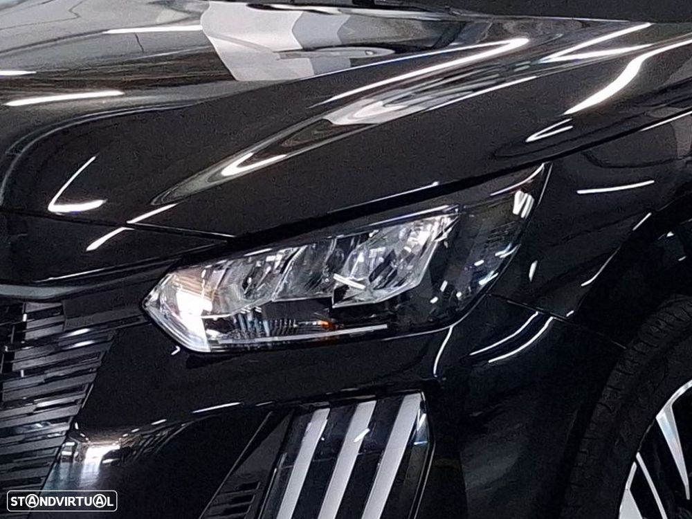 Peugeot 208 1.2 Hybrid Allure e-DCS6 — fotografia 3