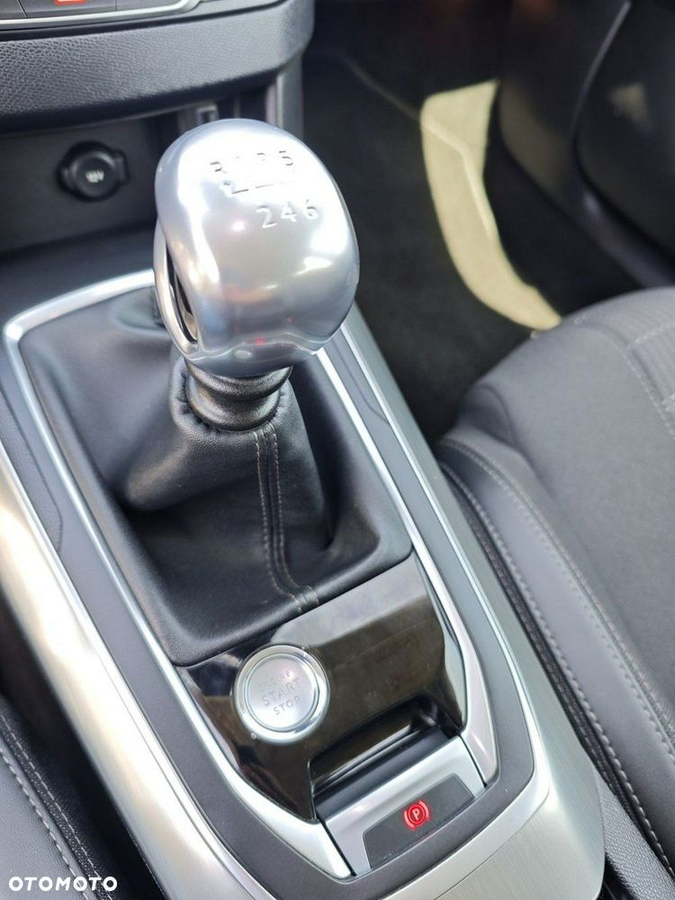 Peugeot 308 - 14