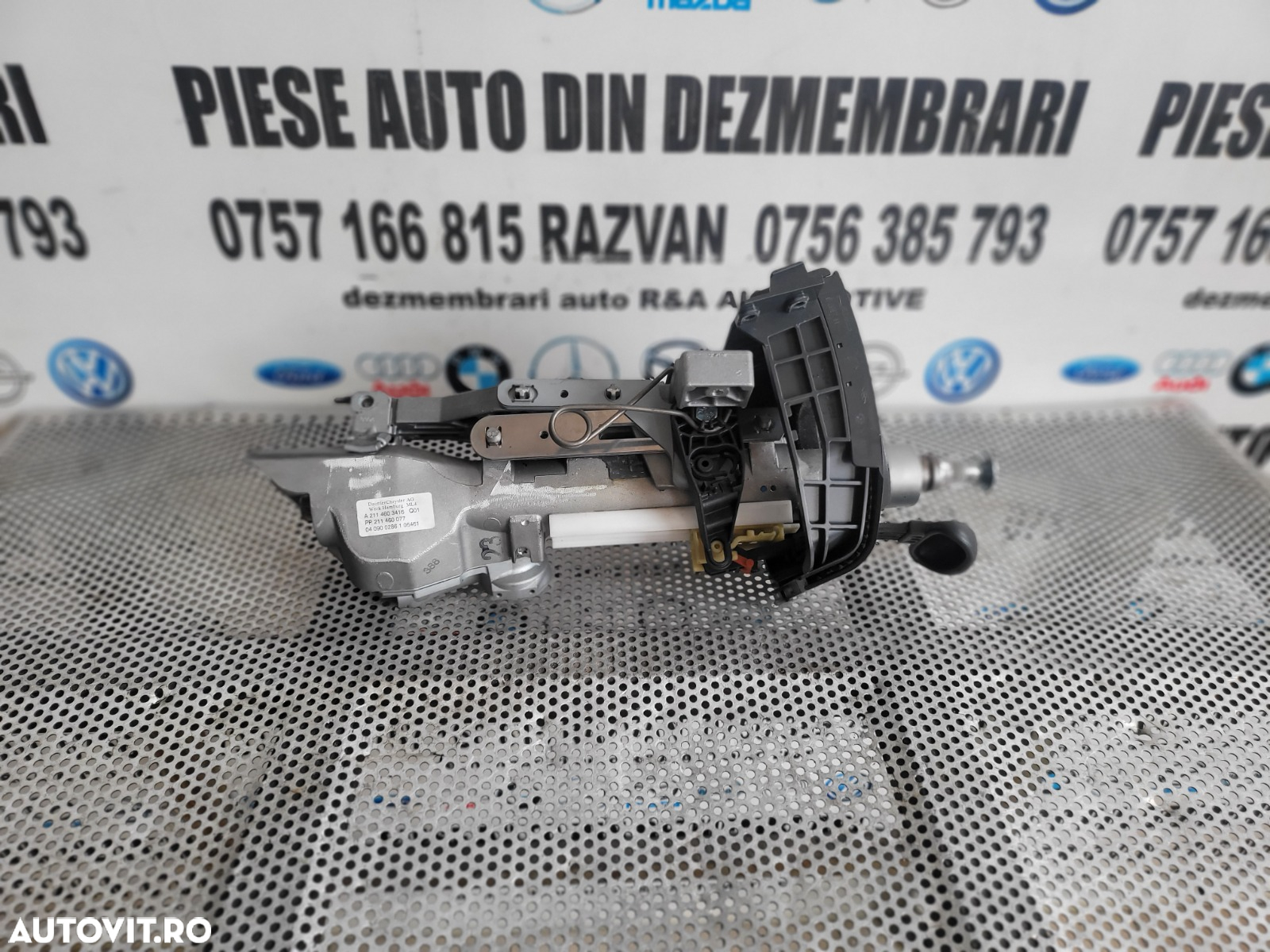 Coloana Ax Volan Imobilizator Mercedes E Class W211 Volan Stanga Dezmembrez Mercedes E Class W211 2.7 Cdi Automat Cod Motor 612 Volan Stanga Xenon - 3