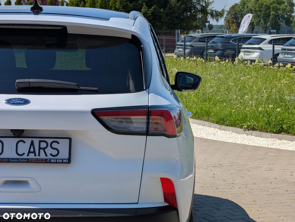 Ford Kuga 1.5 EcoBoost TITANIUM X - 14