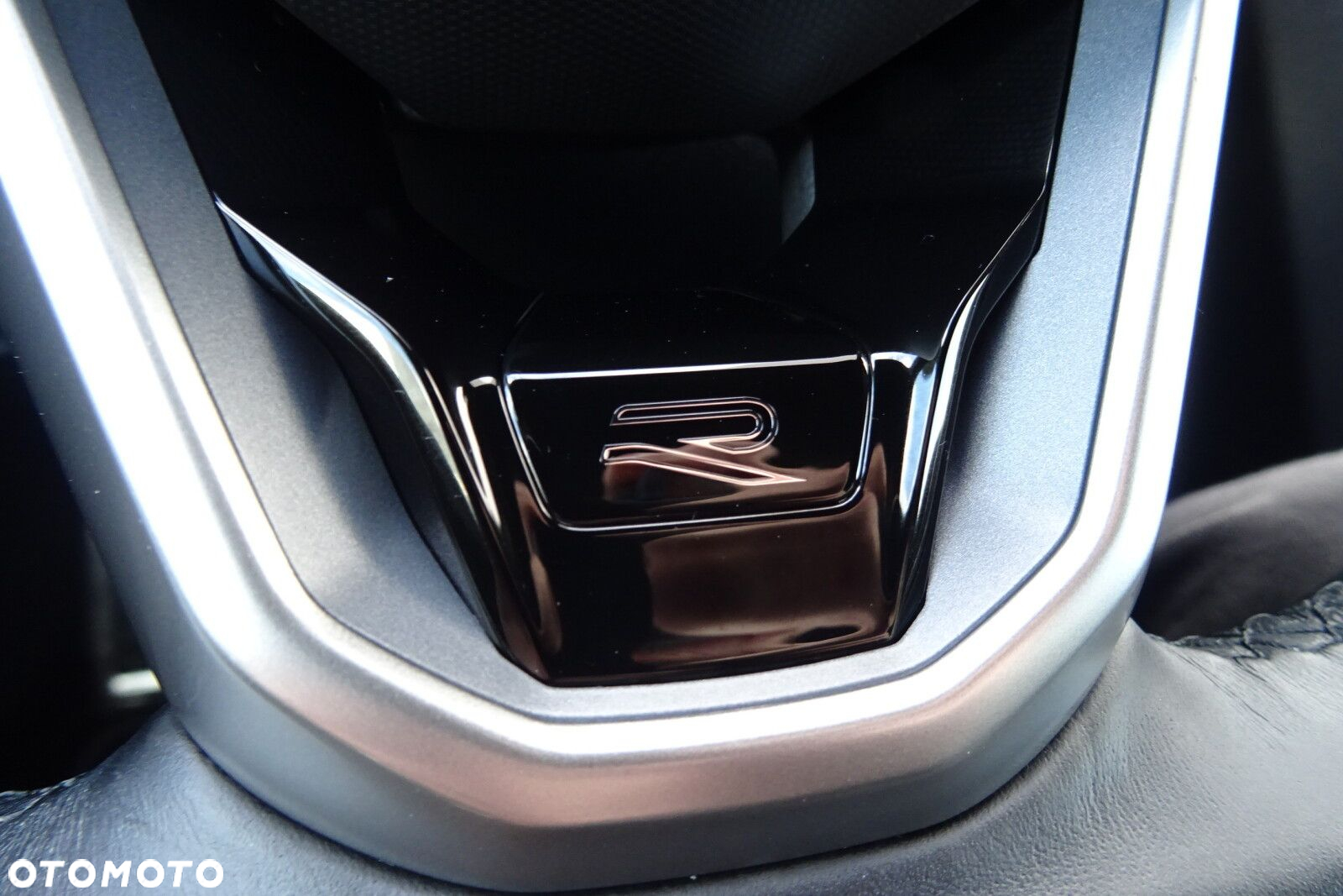 Volkswagen Arteon 2.0 TDI R-Line DSG - 18