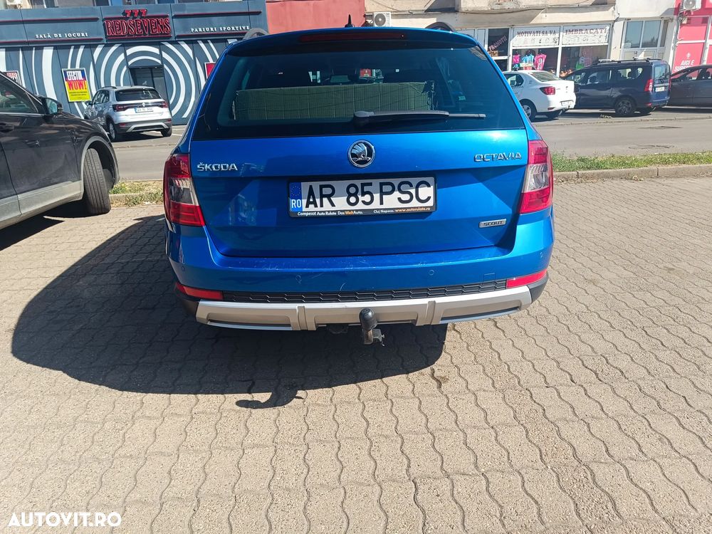 Skoda Octavia 2.0 TDI 4x4 DSG Scout - 3