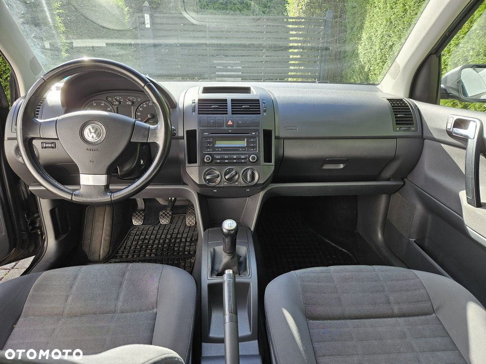 Volkswagen Polo 1.4 Tour - 20