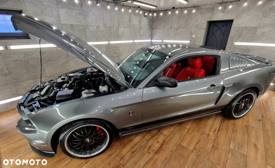 Ford Mustang 3.7 V6 Premium - 15