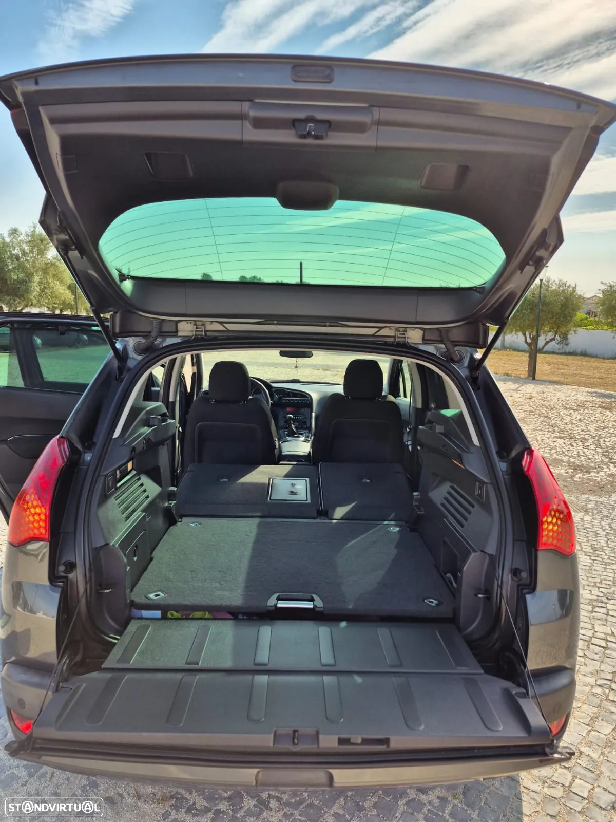 Peugeot 3008 1.6 HDi Executive - 18