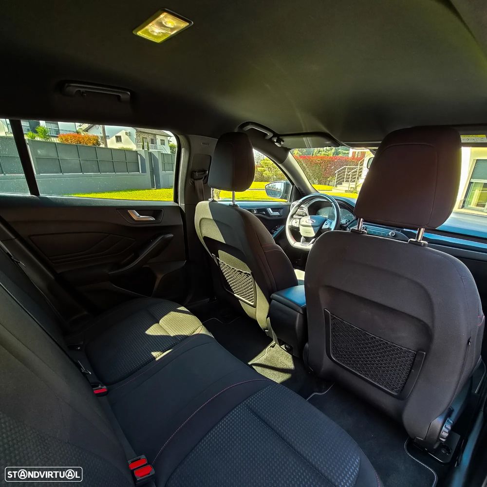 Ford Focus SW 1.5 TDCi EcoBlue ST-Line - 22