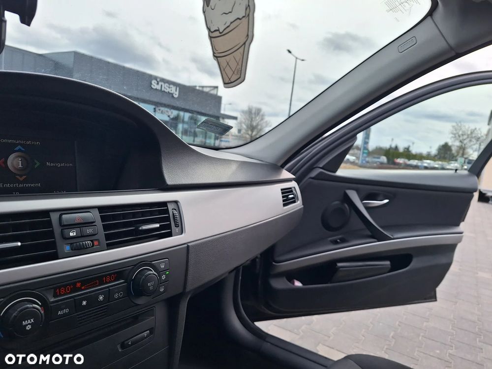 BMW Seria 3 - 17
