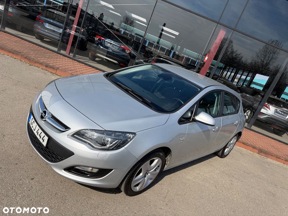 Opel Astra 1.4 Turbo Active - 4