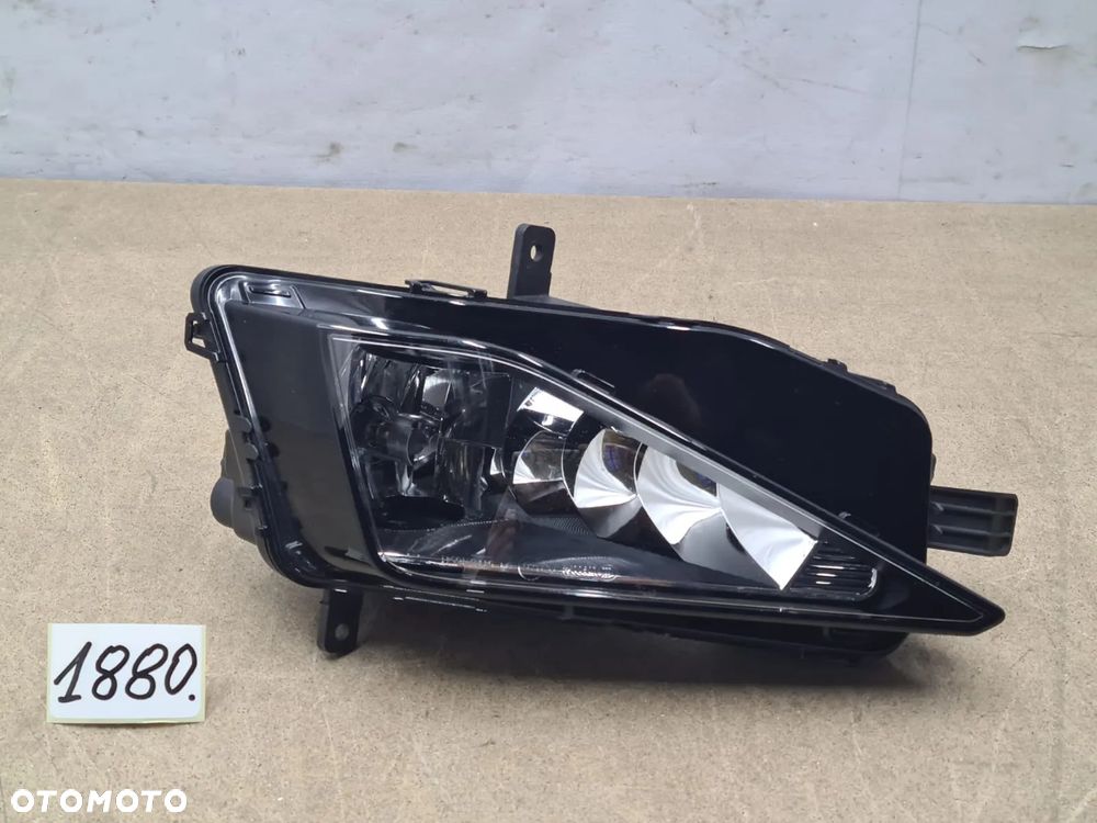 Vw golf sportsvan lift 510.941.661.E lampa przeciwmgielna, halogen lewy - 3