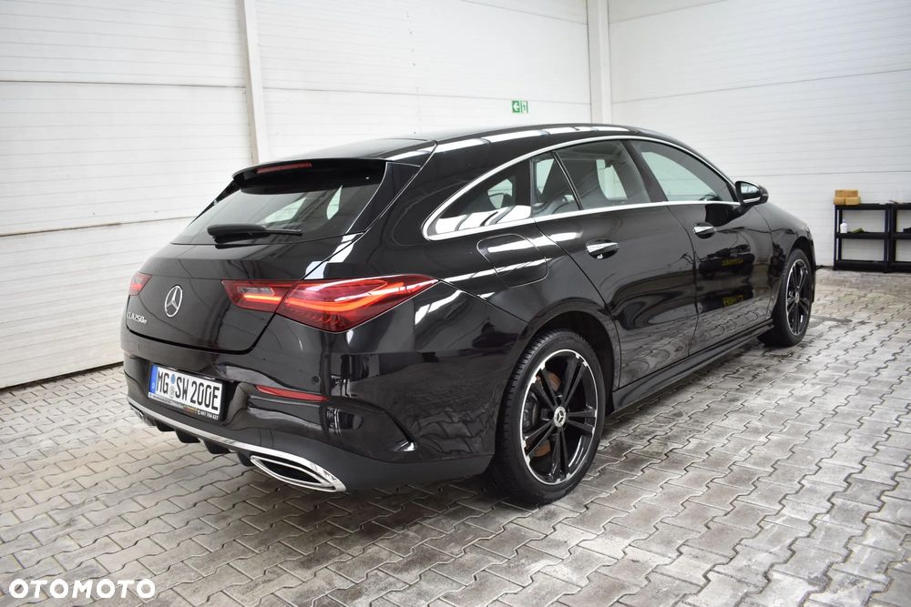 Mercedes-Benz CLA 250 e PHEV AMG Line 8G-DCT - 11