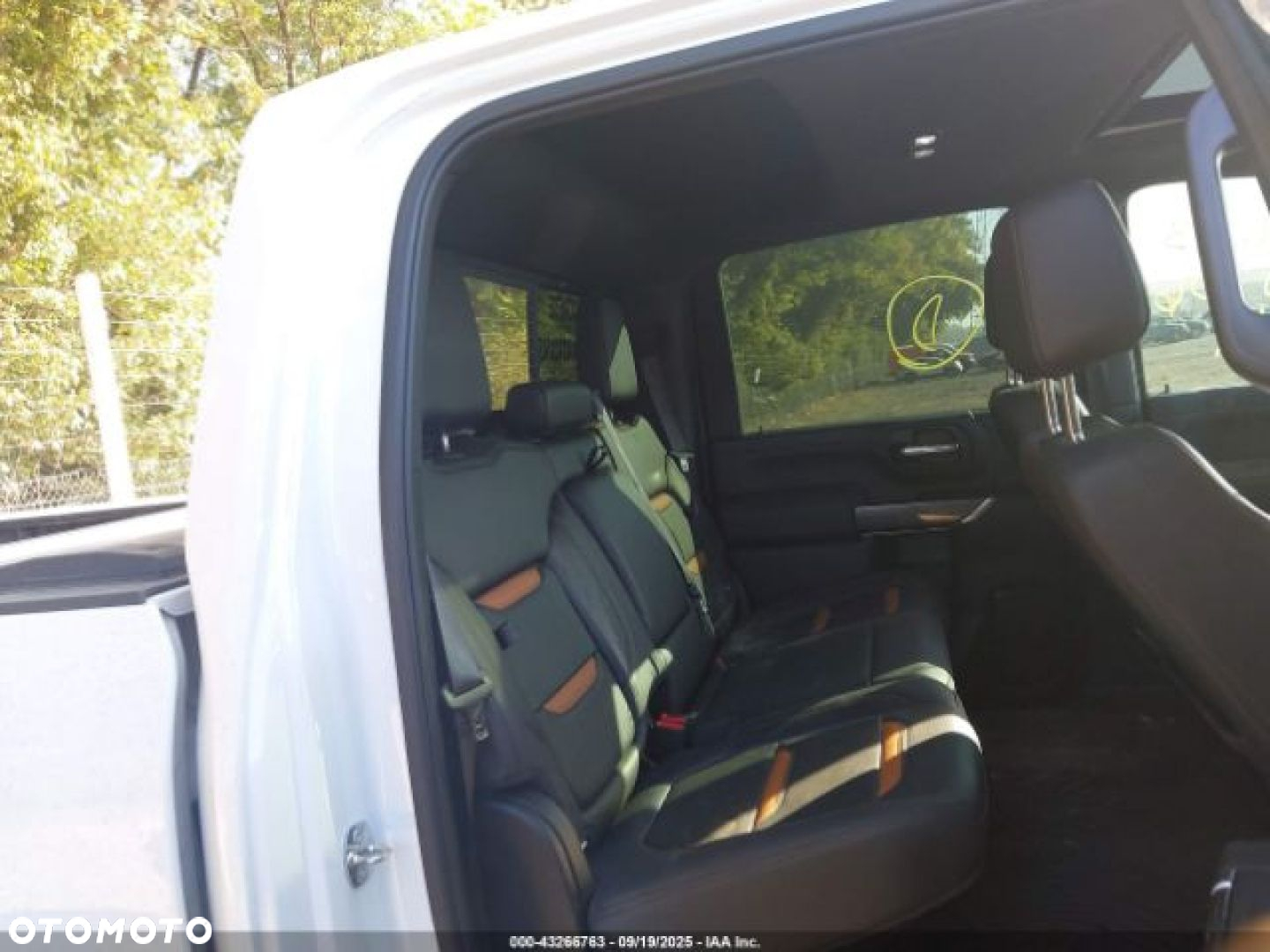 GMC Sierra - 11