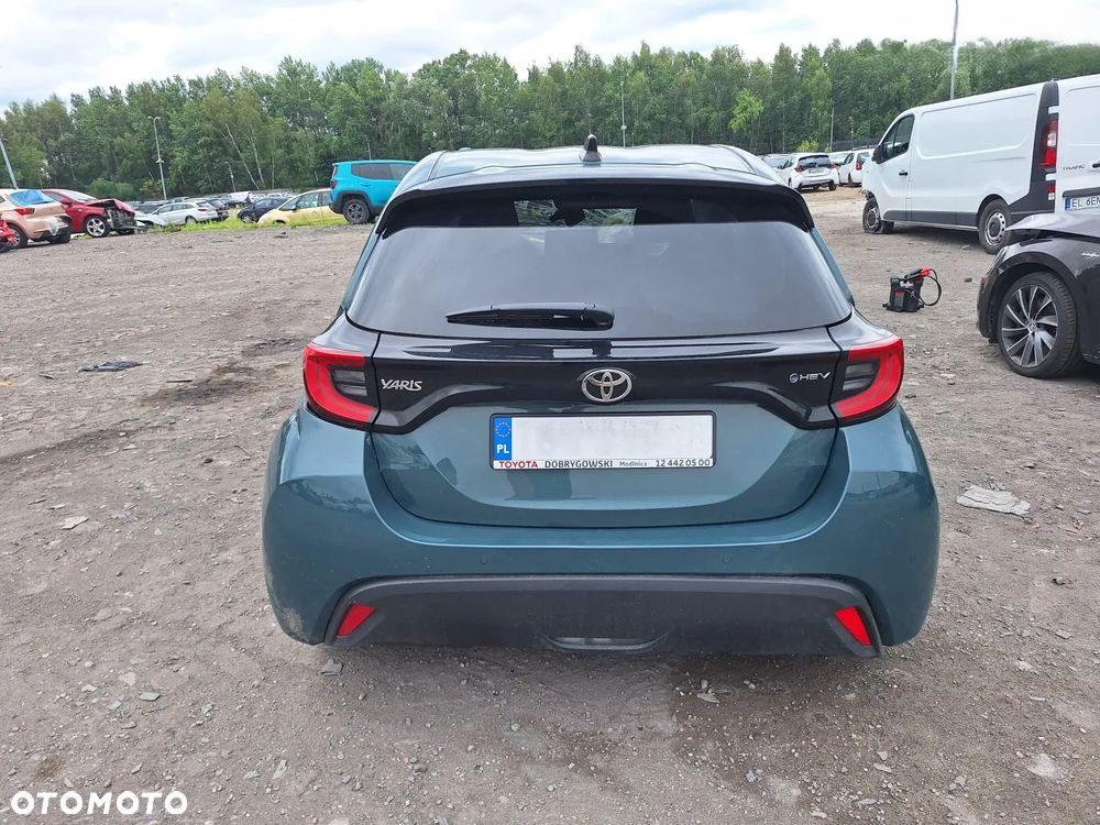 Toyota Yaris Hybrid 1.5 Premiere Edition - 9