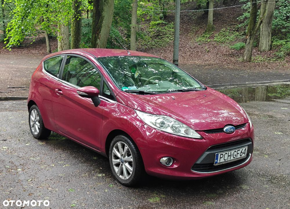Ford Fiesta 1.6 TDCi Ghia - 12