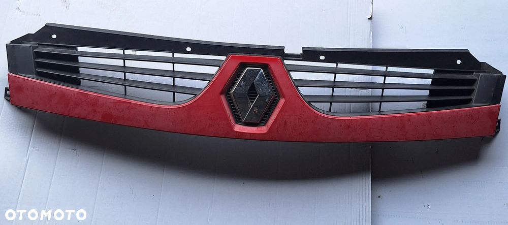 GRILL, ATRAPA -RENAULT MASTER II LIFT 2004-2010 rok / BIAŁY / CZERWONY - 1
